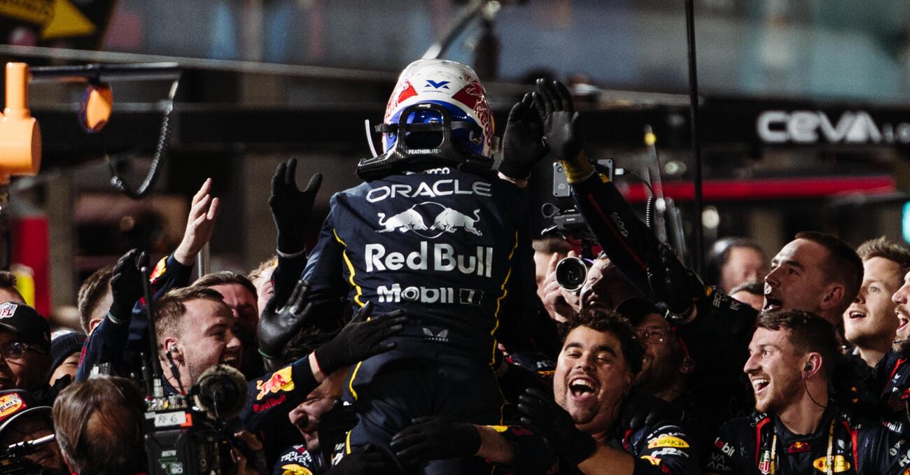 Verstappen-Antonelli, Las Vegas &egrave; tutta vostra! Norris sbaglia ma il Mondiale si avvicina, per Ferrari un&rsquo;altra delusione. E alla fine spunta anche Topolino