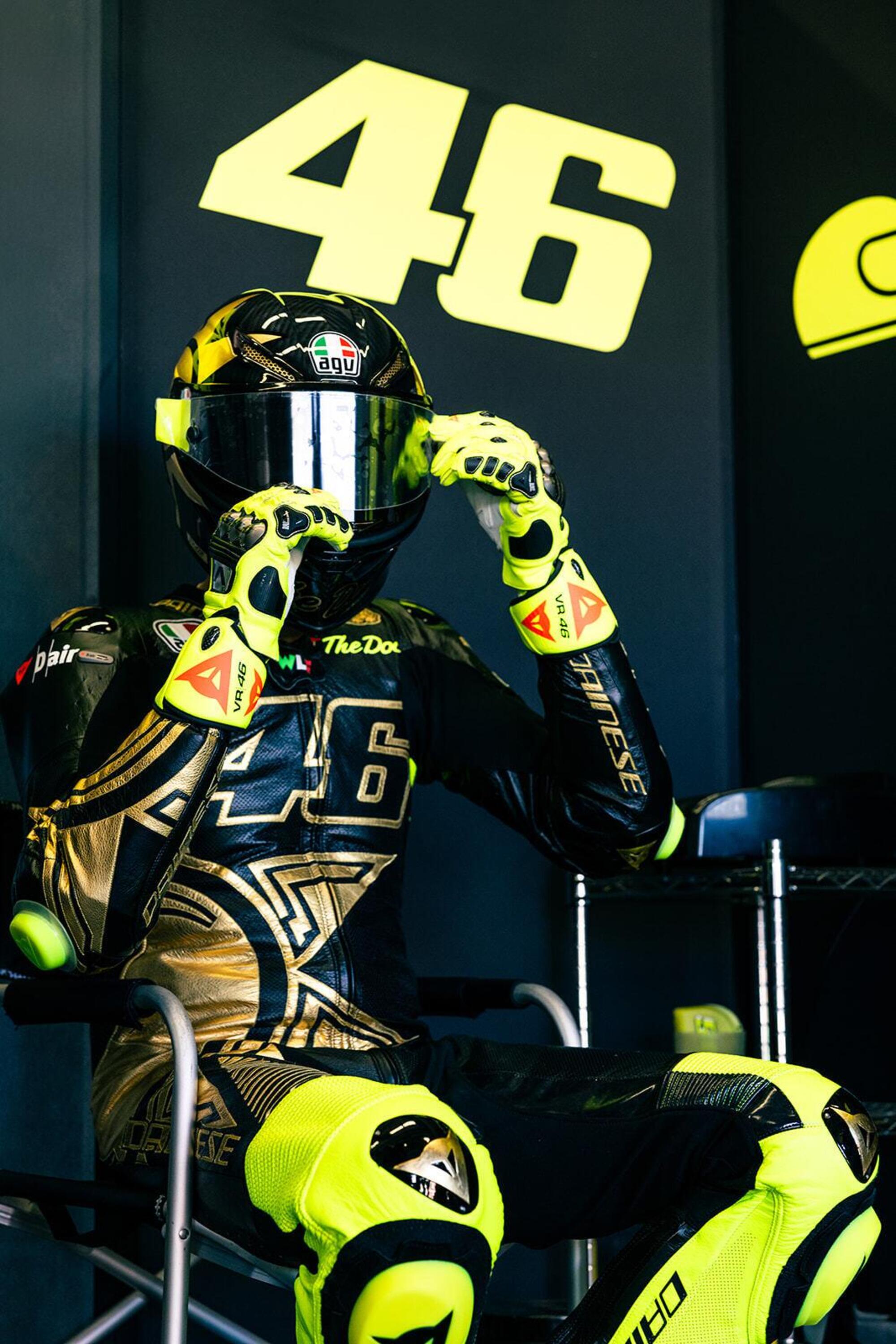 Dainese_Valentino Rossi_tuta speciale_Mugello