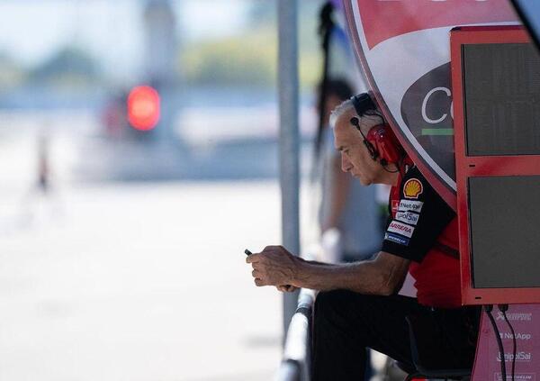&ldquo;Mai visto da nessuno&rdquo;: Davide Tardozzi ancora nella bambola di Marc Marquez. E Bagnaia? &ldquo;Dolorosa&rdquo;. Mentre sulla VR46: &ldquo;Soddisfatti, ma&hellip;&rdquo;
