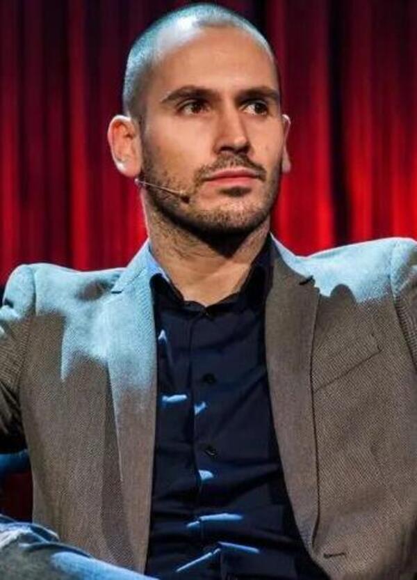 Delitto di Garlasco: preparatevi alla tempesta narrativa sul &ldquo;mostro&rdquo; Andrea Sempio. I &ldquo;nuovi indizi&rdquo; oltre il DNA, il movente &ldquo;nella sfera pi&ugrave; intima&rdquo; e le indiscrezioni (ma pure una paradossale verit&agrave;)