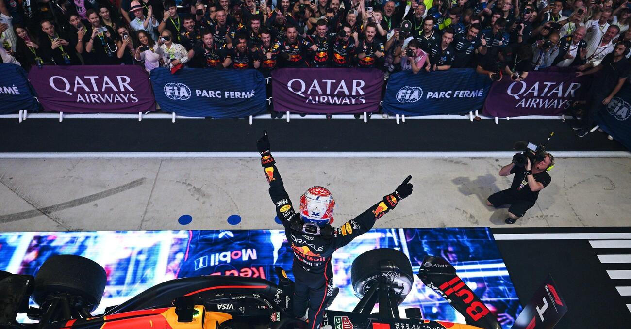 McLaren, in Qatar un altro errore folle: al muretto sbagliano e Piastri &egrave; &ldquo;senza parole&rdquo;, con Verstappen che riapre definitivamente il Mondiale. Malissimo la Ferrari