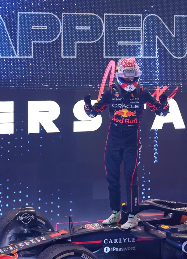 La F1 arriva ad Abu Dhabi con Verstappen, Piastri e Norris a giocarsi il mondiale: la chiave di tutto? Il talento di Max e un bon ton fuori luogo