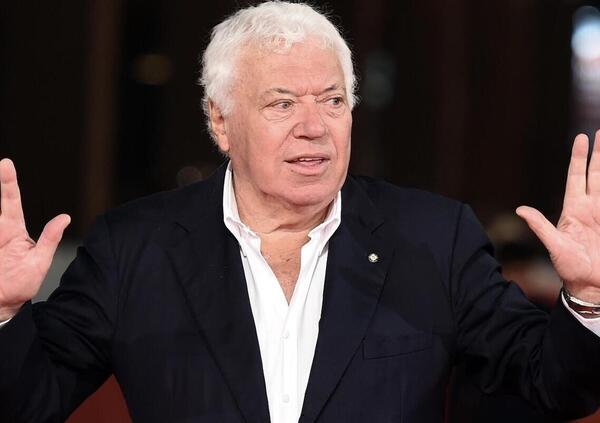 Edonista e arcitaliano, Nicola Pietrangeli &egrave; morto a 92 anni: storia di una rockstar del tennis che sognava il funerale in campo