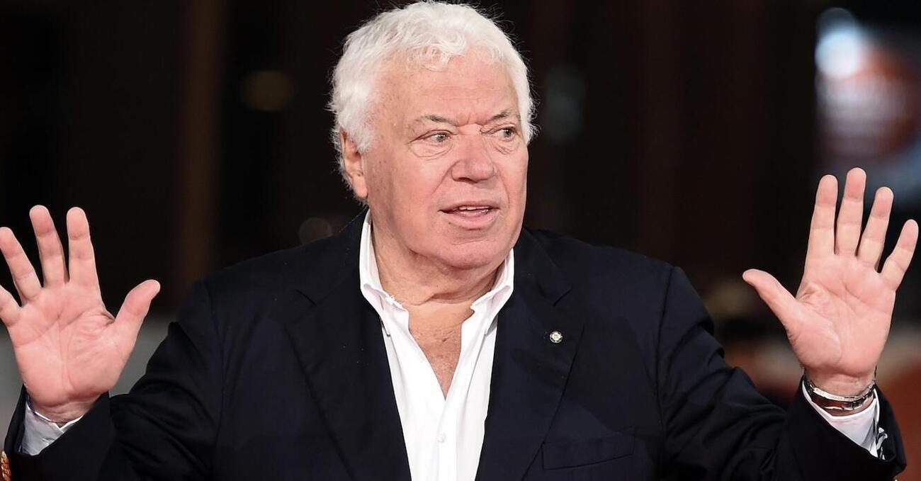 Edonista e arcitaliano, Nicola Pietrangeli &egrave; morto a 92 anni: storia di una rockstar del tennis che sognava il funerale in campo