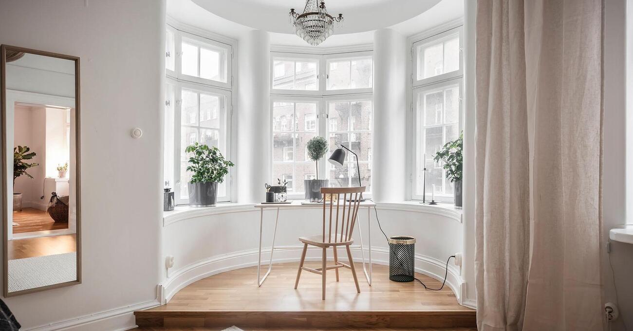 Il New York Times mette Le perfezioni di Vincenzo Latronico tra i 100 libri dell&rsquo;anno: finalmente qualcuno racconta la Gen. Y per quello che &egrave;; una generazione di schiavi provinciali di design che meritano 144 pagine, non una di pi&ugrave;