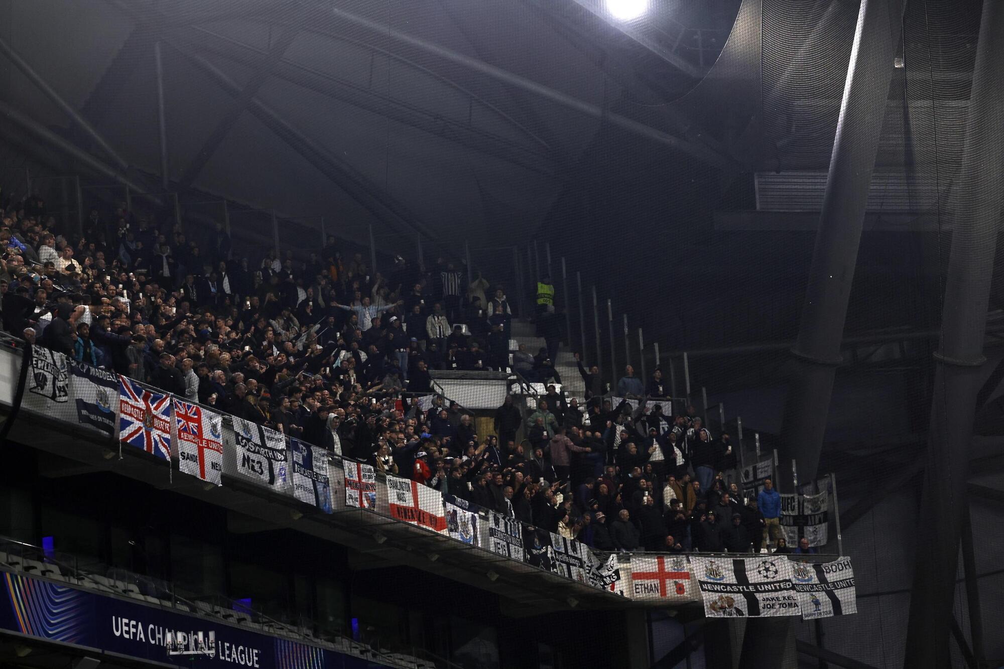 I tifosi del Newcastle a Marsiglia