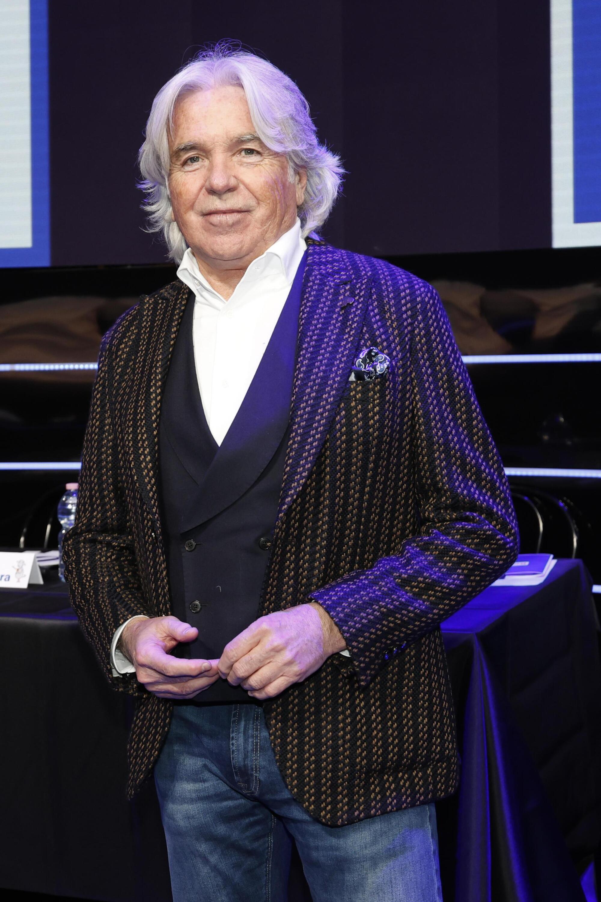 20251203 191809432 1402