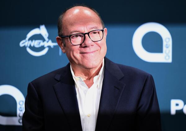 Ma cosa ha lasciato Verdone agli italiani? Una &ldquo;Vita da Carlo&rdquo; e un dizionario di battute. E la serie su Paramount+ ci racconta che i giovani meritano fiducia