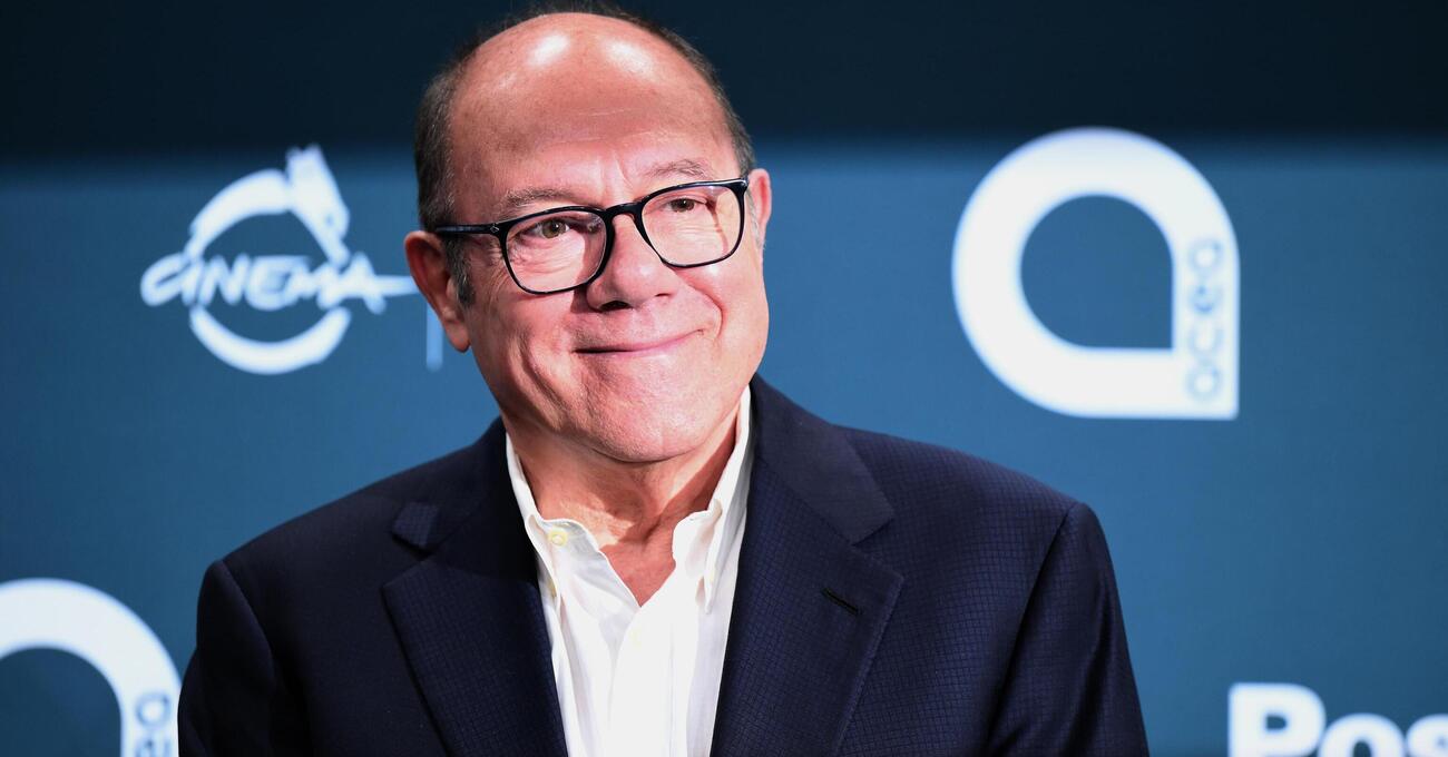 Ma cosa ha lasciato Verdone agli italiani? Una &ldquo;Vita da Carlo&rdquo; e un dizionario di battute. E la serie su Paramount+ ci racconta che i giovani meritano fiducia