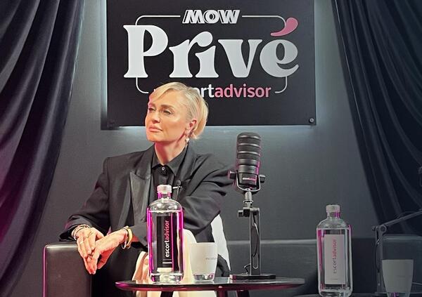 Paola Barale dorme solo con il suo cane. E sulla libert&agrave;, i piedi e The Traitors Italia&hellip; Tutto a MOW Priv&eacute; by Escort Advisor