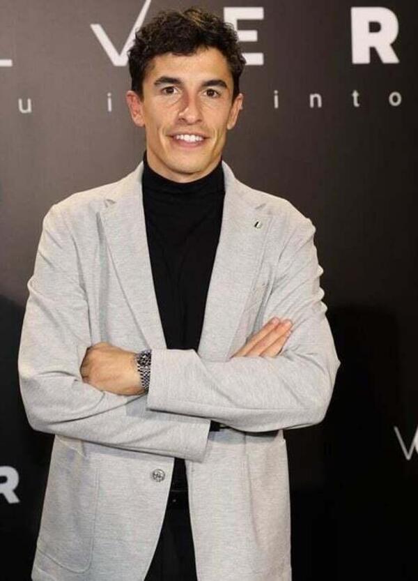 Cosa hanno in comune Fernando Alonso, Rafa Nadal e Pau Gasol? La scimmia per Marc Marquez! S&igrave;, l&rsquo;hanno fatto piangere, ma l&rsquo;hanno anche avvisato