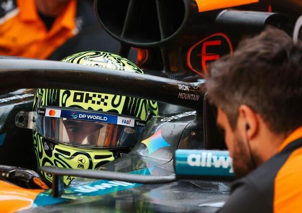 Il mondiale finisce nelle mani di Norris (e della McLaren)? Abu Dhabi parla chiaro e Max Verstappen fatica. La storia per&ograve; dice un&rsquo;altra cosa