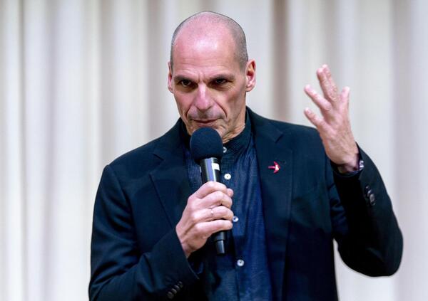 Tutti dovrebbero ascoltare l&#039;intervista di Chrono a Varoufakis: ecco perch&eacute; dovremo darci una svegliata