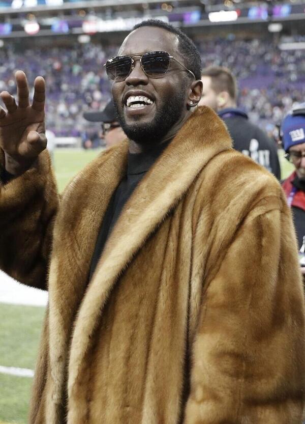 Sean Diddy Combs, la resa dei conti e tutto il marcio del sogno americano: su Netflix il documentario su Puff, il &ldquo;Black Jesus&rdquo; che si &egrave; inchiodato alla sua croce