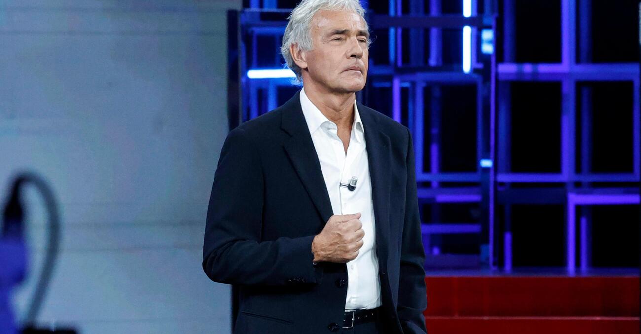 Caso Emanuela Orlandi, Giletti aggredito da un ex agente dei servizi segreti: stava facendo domande su zio Mario Meneguzzi e lo strano rapporto con il Sisde 