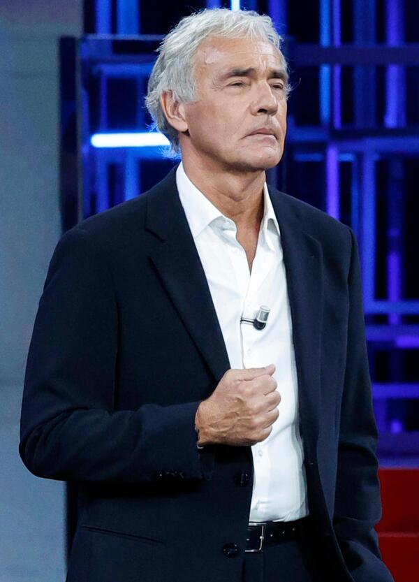 Caso Emanuela Orlandi, Giletti aggredito da un ex agente dei servizi segreti: stava facendo domande su zio Mario Meneguzzi e lo strano rapporto con il Sisde 