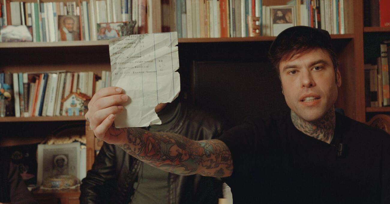 &Egrave; una suora che conosce la verit&agrave; sul Mostro di Firenze: &ldquo;Pacciani &egrave; solo un incidente di percorso&rdquo;. A Pulp Podcast di Fedez e Mr. Marra svelati i nomi della squadra della morte: ma cosa c&rsquo;entrano con il killer delle coppiette?