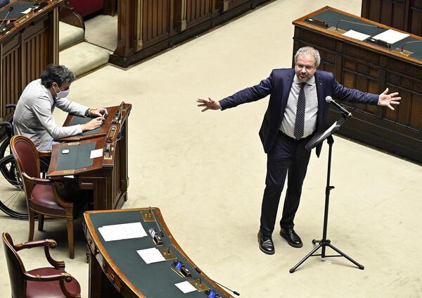 Abbiamo litigato un po&#039; con Claudio Borghi su Trump, Putin e la &ldquo;guerra all&rsquo;Europa&rdquo; dei sovranisti e diamo ragione&nbsp;a&nbsp;Crosetto