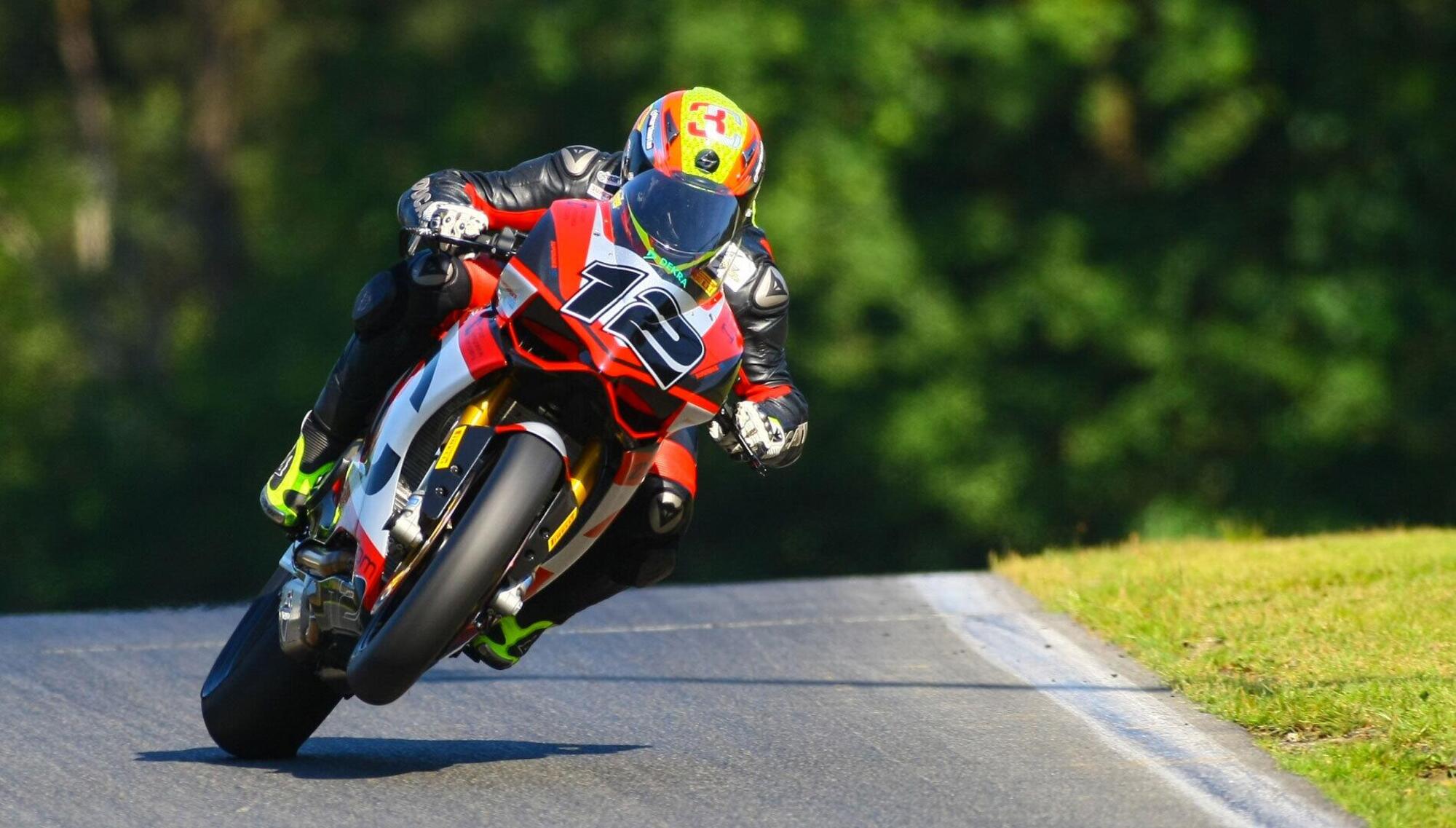 20251211 085529852 1983