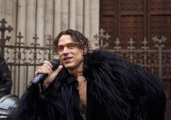 Cantanti senza idee e canzoni d&rsquo;amore tutte uguali? Abbiamo la soluzione, anzi due: leggete Tolstoj o ascoltate queste