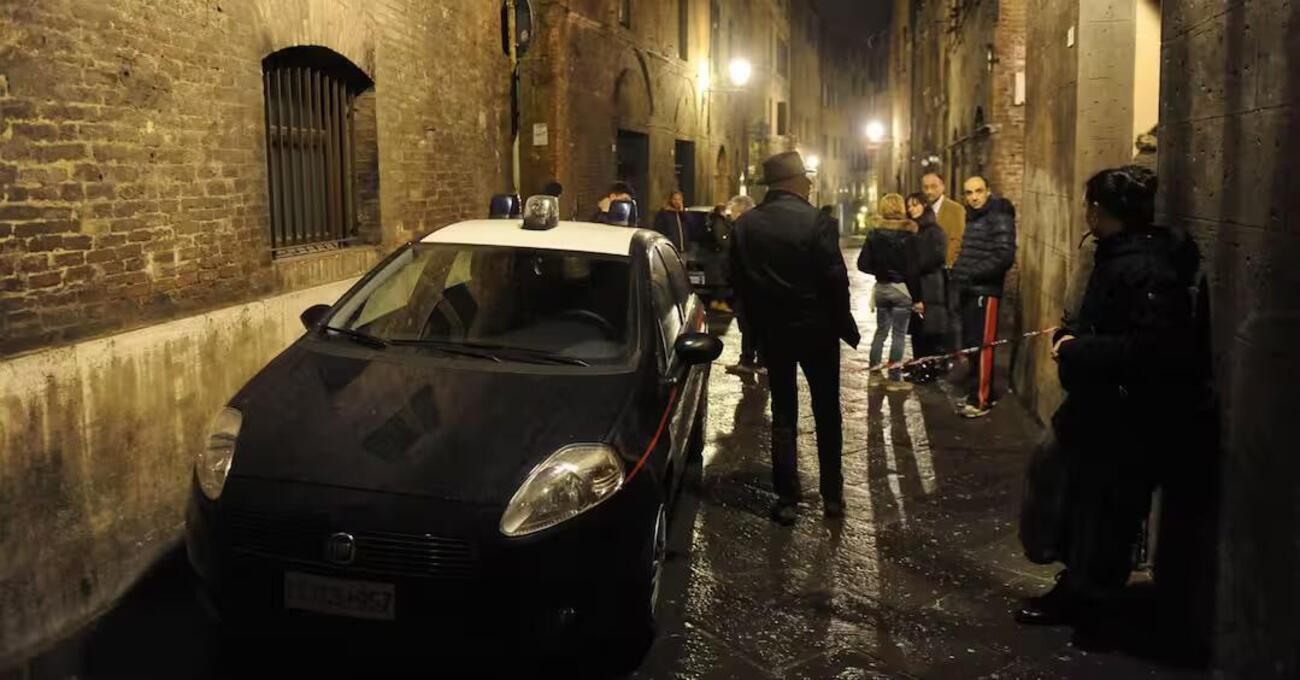 David Rossi s&rsquo;era fatto dei tagli ai polsi &ldquo;per sentire dolore e tornare alla realt&agrave;&rdquo;? Il racconto della vedova e della figlia nell&rsquo;ordinanza di archiviazione prima della riapertura del caso e della commissione parlamentare