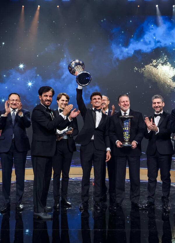 La Formula 1 degli stipendi: quanto ha guadagnato Norris col mondiale? Cifra clamorosa, ma c&rsquo;&egrave; chi fa molto meglio. E Kimi Antonelli&hellip;