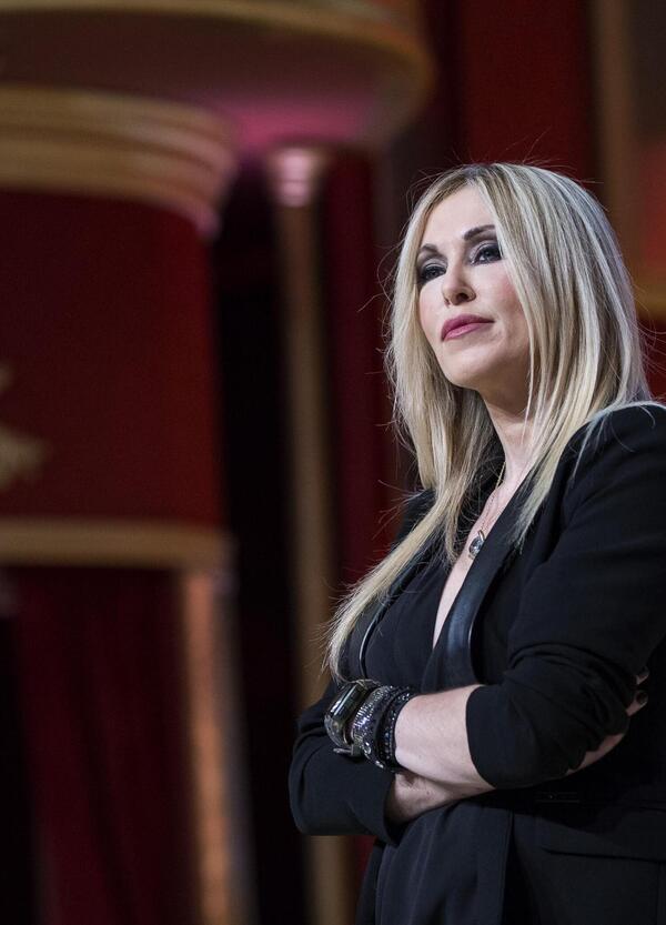 Ok il delitto di Garlasco, ma avete visto che bordate tra Andrea Tosatto e Roberta Bruzzone? "Curriculum falso" e lei lo diffida