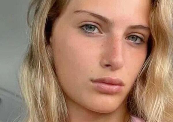 Perch&eacute; occhi spaccanti s&igrave; e circolino no? L'Accademia della Crusca inserisce la frase tra i neologismo del 2025 ma dimentica che Raoul Bova ha brevettato il "marchio" per non farla pronunciare a nessuno. Bova denuncer&agrave; la Crusca?