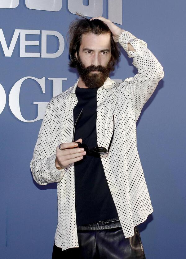 La vera notizia non &egrave; che Del Vecchio entra nel Giornale, ma che le finanze di Angelucci languono. Il senatore non se la passa bene