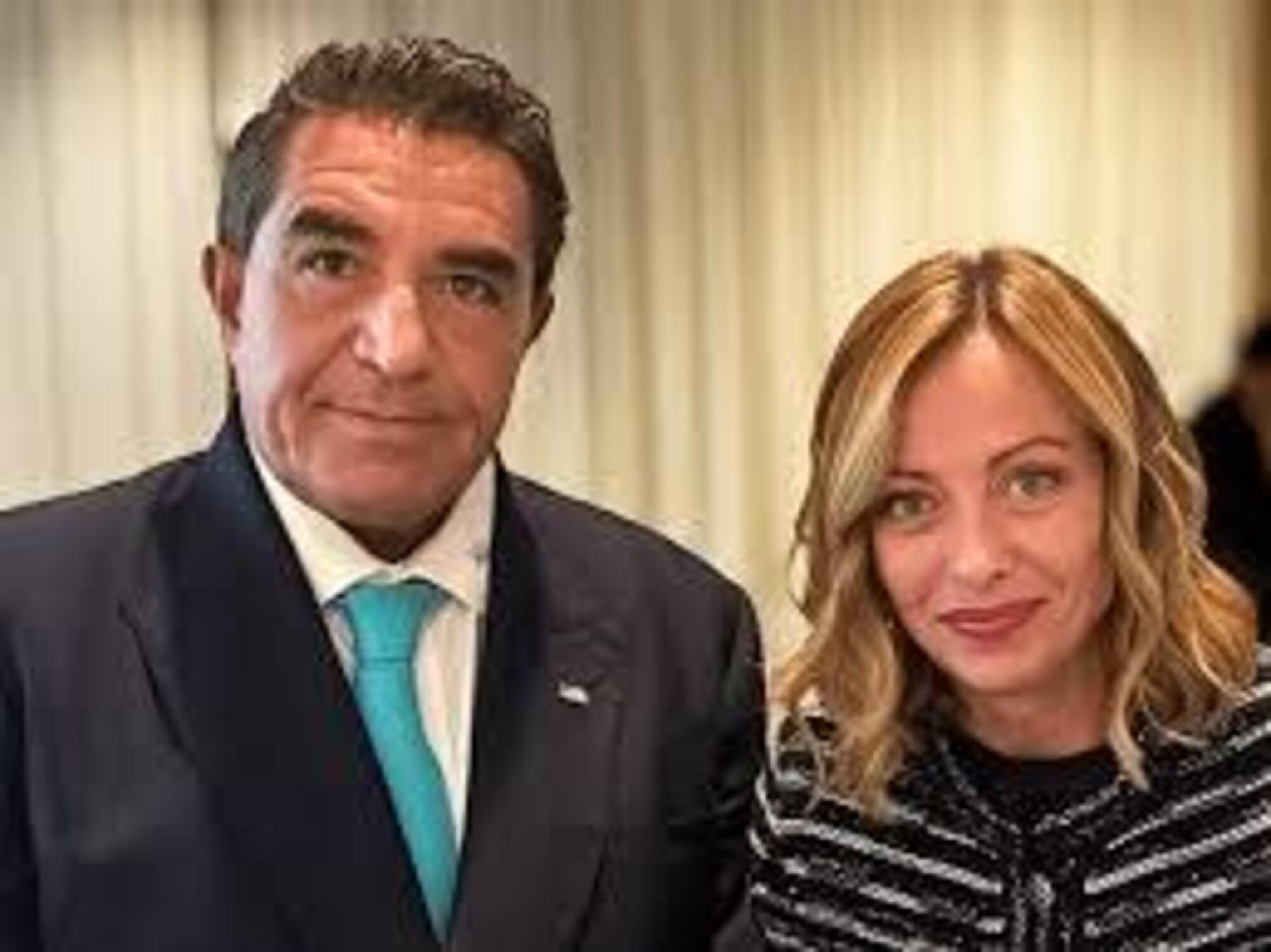 20251230 175824848 1090