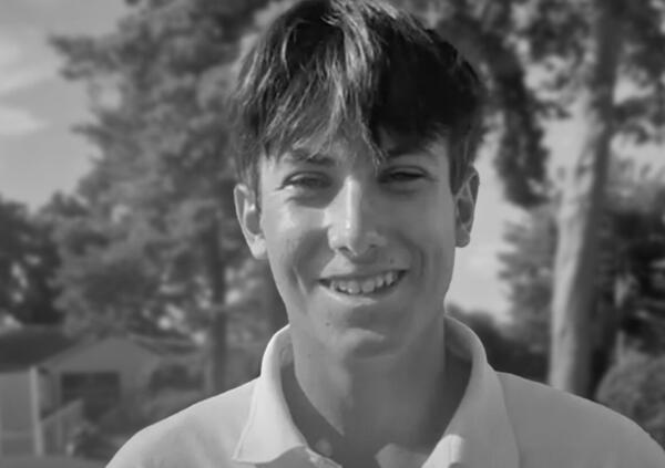 La prima vittima italiana della strage di Crans-Montana ha 17 anni, si chiama Emanuele Galeppini e amava il golf. Ecco chi &egrave; il ragazzo morto in Svizzera la notte di Capodanno