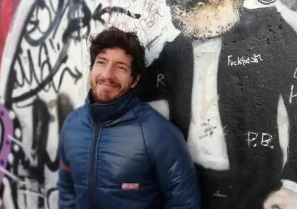 Un ragazzo di 34 anni &egrave; stato ammazzato alla stazione di Bologna. Accoltellato alle spalle. Ma il problema &egrave; nella testa dei &ldquo;razzisti&rdquo; vero?