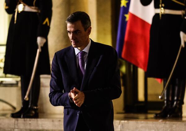 Mentre tutti in Ue si piegano a Trump, Sanchez lo attacca sull&rsquo;operazione in Venezuela e l&rsquo;arresto di Maduro. Ma sapete cosa c&rsquo;&egrave; dietro?