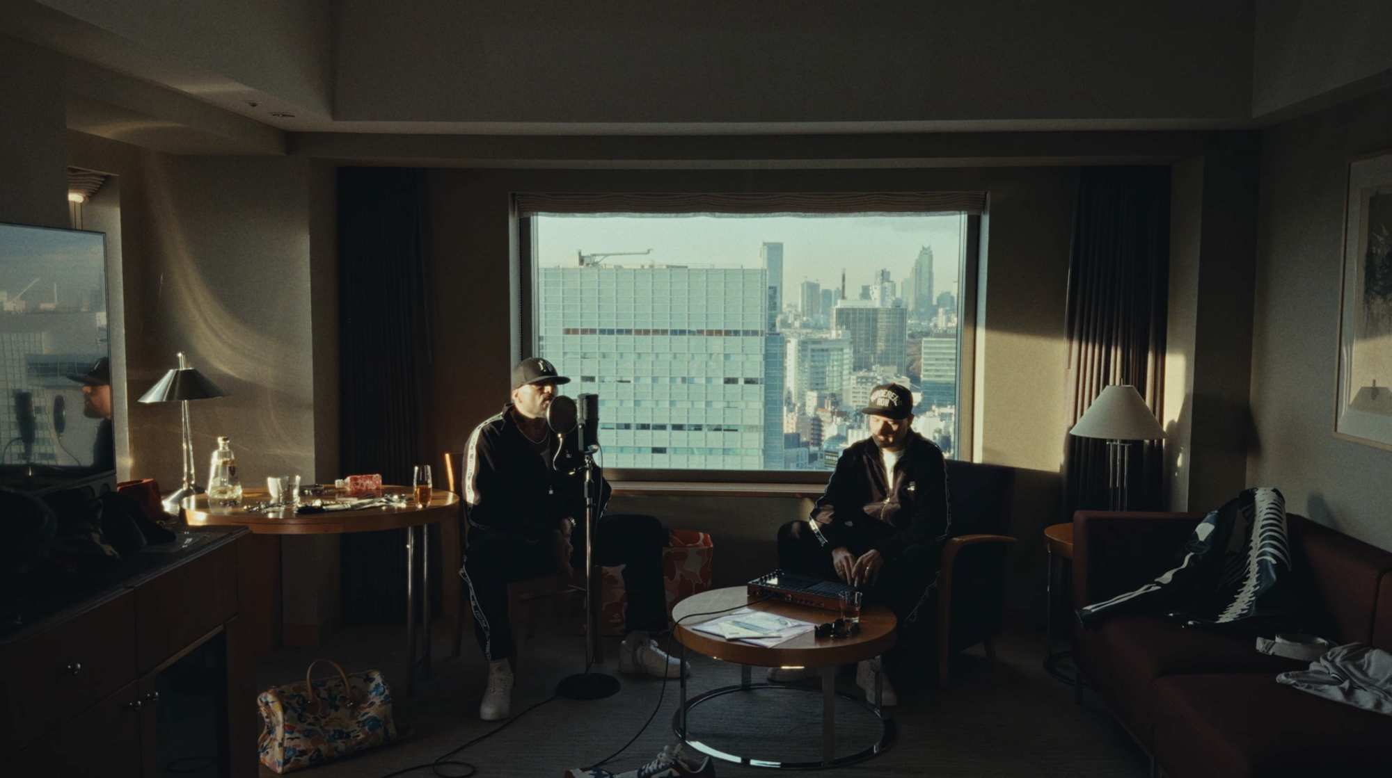 Gu&egrave; e Cookin Soul a Tokyo,  Last Train 2 Shibuya.