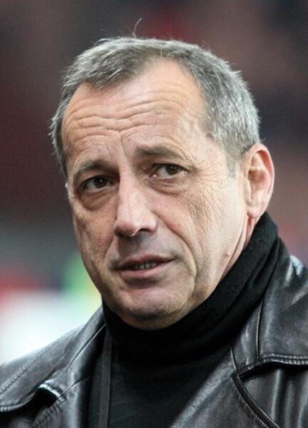 Ancora la Corsica? Dopo i Moretti a Crans Montana, l&rsquo;omicidio dell&rsquo;ultranazionalista Alain Orsoni. Colpo di pistola al petto al funerale della madre per l&rsquo;ex presidente dell&rsquo;Ajaccio (c&rsquo;entra sempre la mafia corsa?)