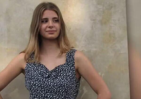 Il corpo di Annabella Martinelli &egrave; stato ritrovato in un bosco nel giardino di un casolare. A pochi metri dalla sua bicicletta. Con un cappio intorno al collo