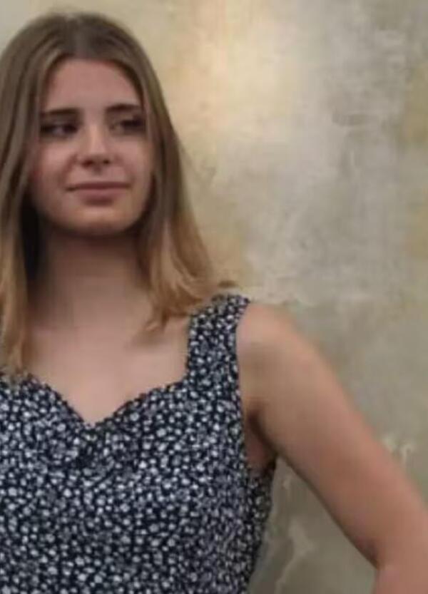 Il corpo di Annabella Martinelli &egrave; stato ritrovato in un bosco nel giardino di un casolare. A pochi metri dalla sua bicicletta. Con un cappio intorno al collo