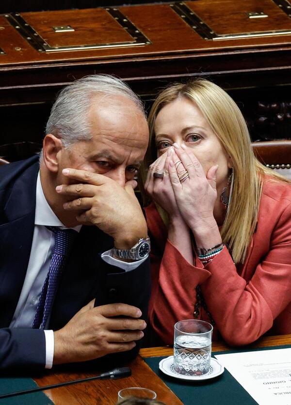 Con il nuovo pacchetto sicurezza diventeremo uno Stato di polizia? Norme anti maranza, Ice italiano e caccia a chi protesta. E su stazioni e zone rosse&hellip;