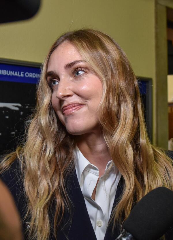 Chiara Ferragni, dopo l&rsquo;assoluzione (ops, proscioglimento) un documentario su Netflix? Dal Pandoro-Gate al rebranding post processo