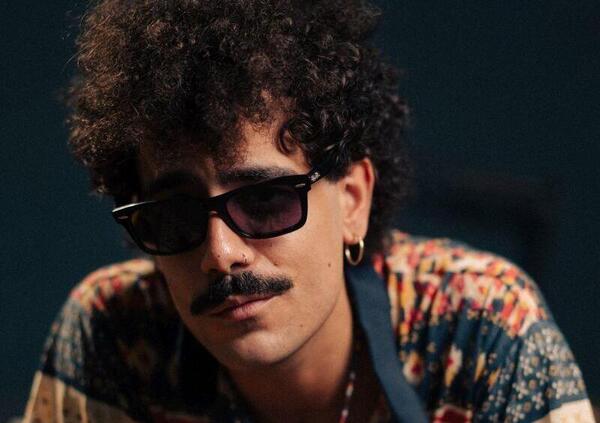 Renato D&rsquo;Amico e le canzoni (anche) da ballare: &ldquo;Spotify? Se non ci sei, non esisti. Faccio pop con Battisti nel cuore&rdquo;. E su Sanremo e la scena urban&hellip;