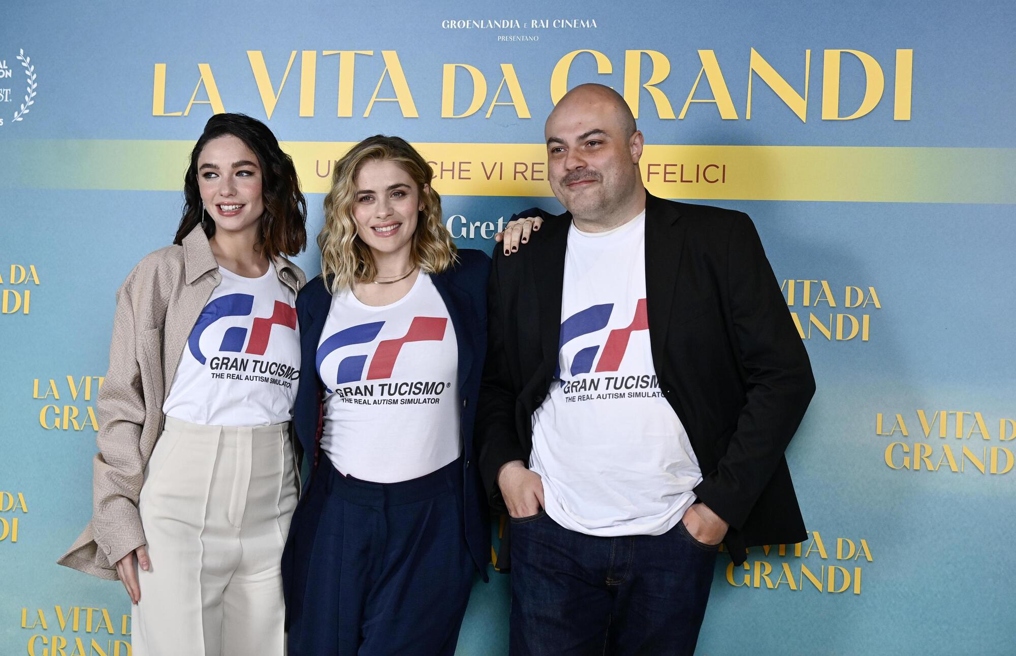 Matilda De Angelis, Greta Scarano e Yuri Tuci per La vita da grandi ANSA