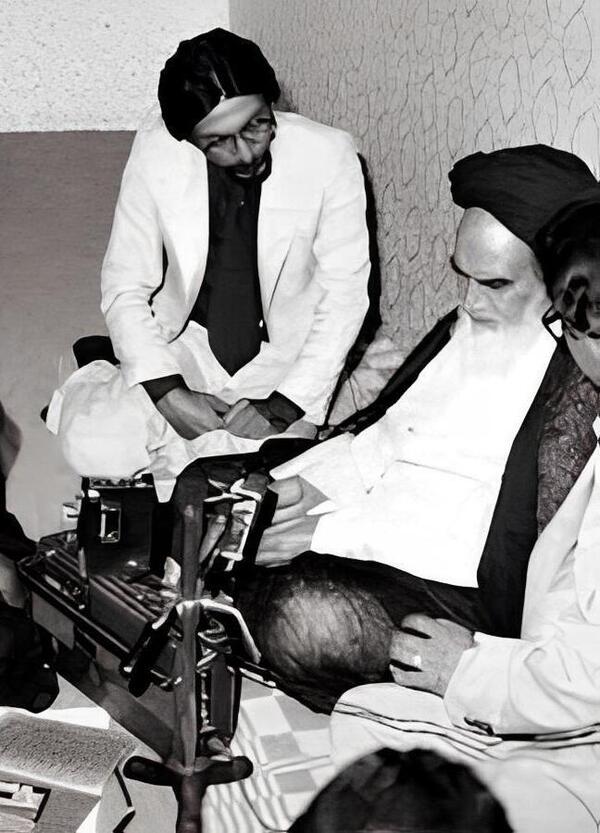 Oriana Fallaci e Khomeini: quell&rsquo;intervista del 1979 che spiegava l&rsquo;Iran di oggi (oltre l&rsquo;Islam), smascherava certe &ldquo;rivoluzioni&rdquo; e asfaltava gi&agrave; un Occidente che finge ancora di non capire