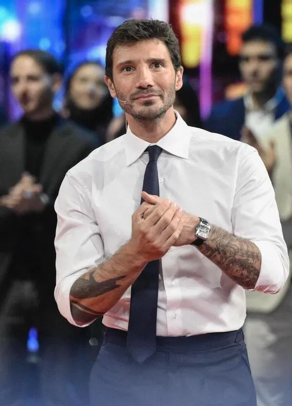 Come sono messi i tifosi del Napoli che parlano di calcio sotto al post per il pap&agrave; di De Martino?