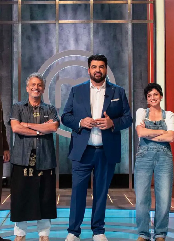 MasterChef 15, ma chi sono Alessandro Frassica e Francesca Casci Ceccacci?  I locali, il pane e il loro segreto in cucina  