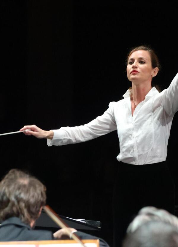 Beatrice Venezi sold out a Pisa per la &ldquo;Carmen&rdquo;, un regalo di chi le ha fatto la guerra 