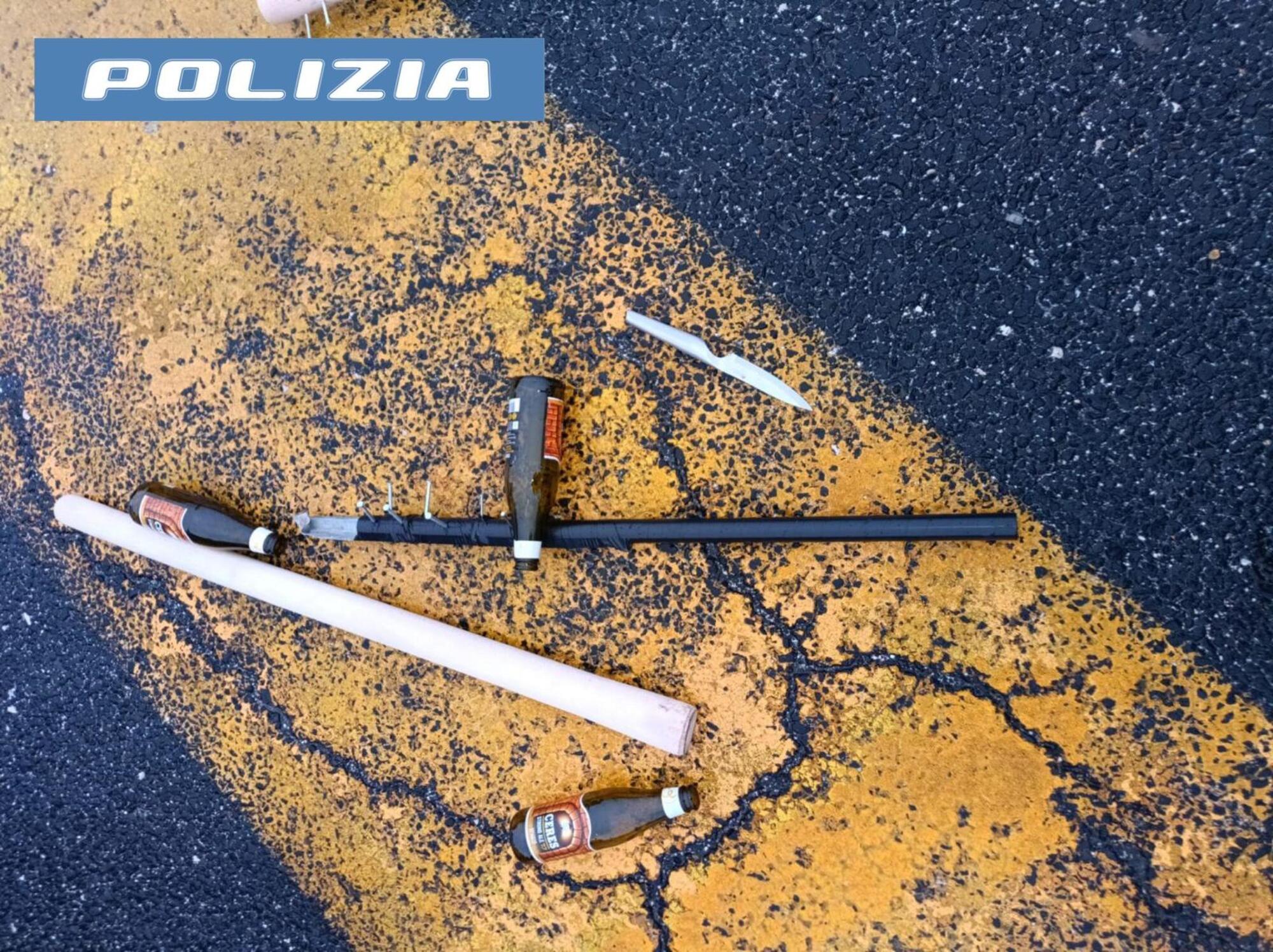 Una lama e i bastoni dei laziali