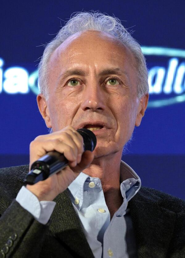 Ha ragione Travaglio! Prima condannate Corona perch&egrave; gli scoop li nasconde, ora gli rompete perch&egrave; li pubblica