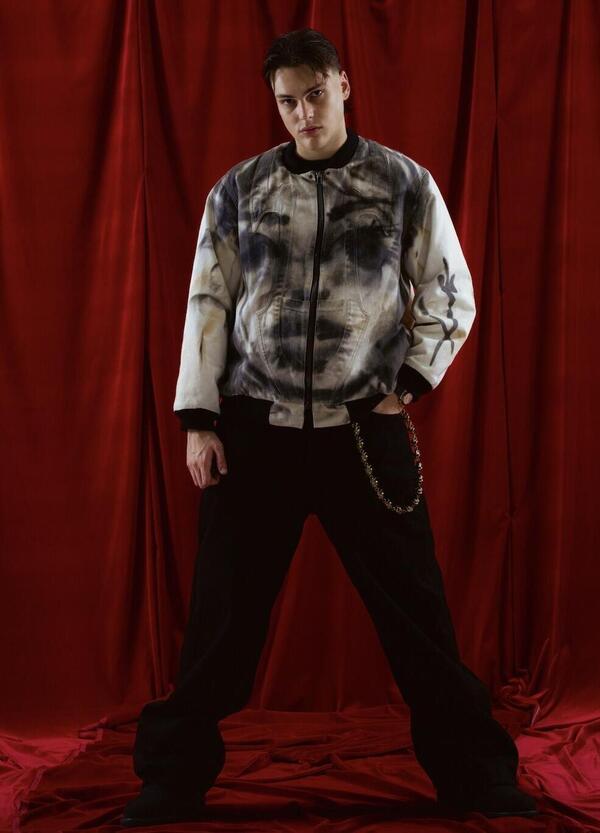 Dio si sbaglia, &ldquo;Anche gli eroi muoiono&rdquo;. Il terzo album di Kid Yugi &egrave; un monito per tutti noi