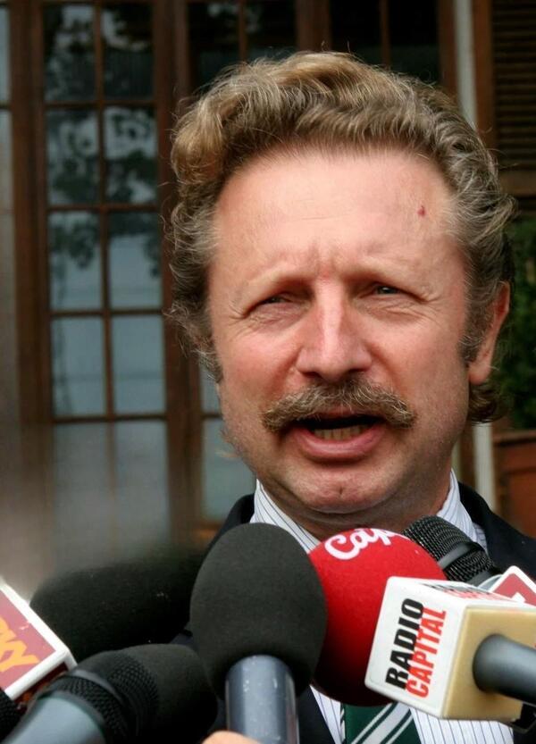 Delitto di Garlasco: Ermanno Cappa &ldquo;scoppiato a piangere davanti a tutti&rdquo;? S&igrave;, per una lite tra Stefania, Paola e i Poggi: il racconto della moglie Maria Rosa in una intercettazione (che dice molto e aggiunge niente) 