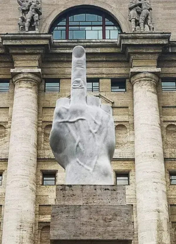 La becera propaganda per il s&igrave; al referendum dei miei colleghi di MOW 